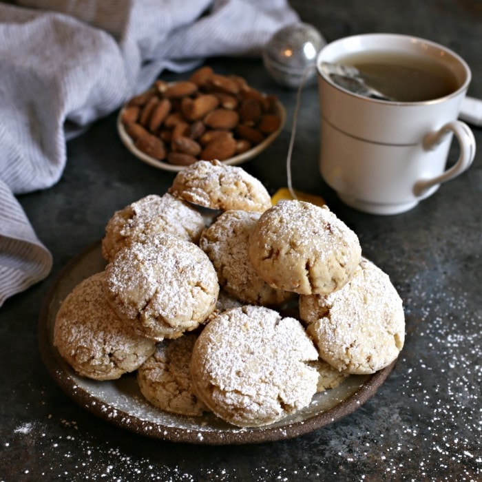 cashew-ghoriba-biscuits