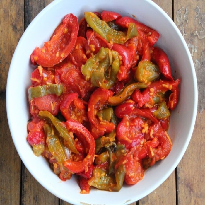 algerian-flafla-bell-pepper-salad